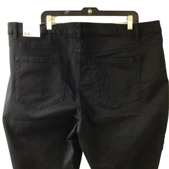 NWT Lane Bryant Jeans Women’s 24 Black Cropped Pedal Pushers Capri Crop Denim - Picture 5 of 10